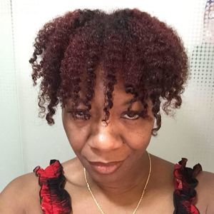 Meet your Posher, Veronica